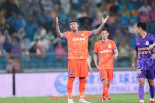 龙珠直播-足球时差调整对赛事备战的重要性？（足球比赛时差）
